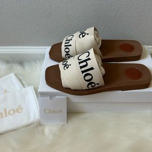 Chloe woody slides
